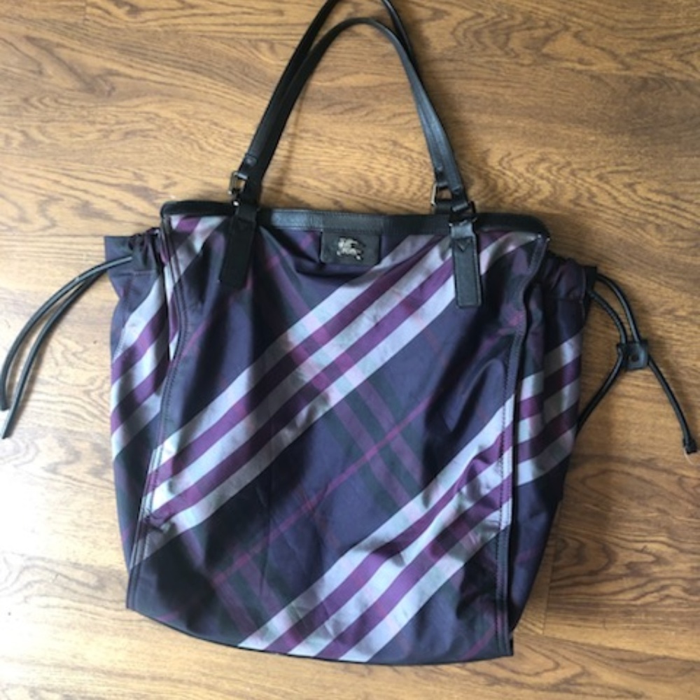Large Burberry Tote